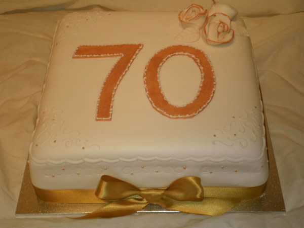 pictures of 70th birthday cakes